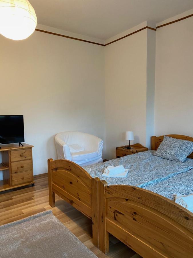 Global Apartmanhaz ボニャルツバシュ エクステリア 写真