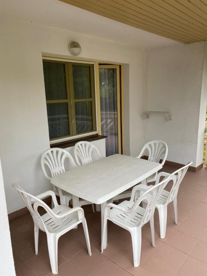 Global Apartmanhaz ボニャルツバシュ エクステリア 写真