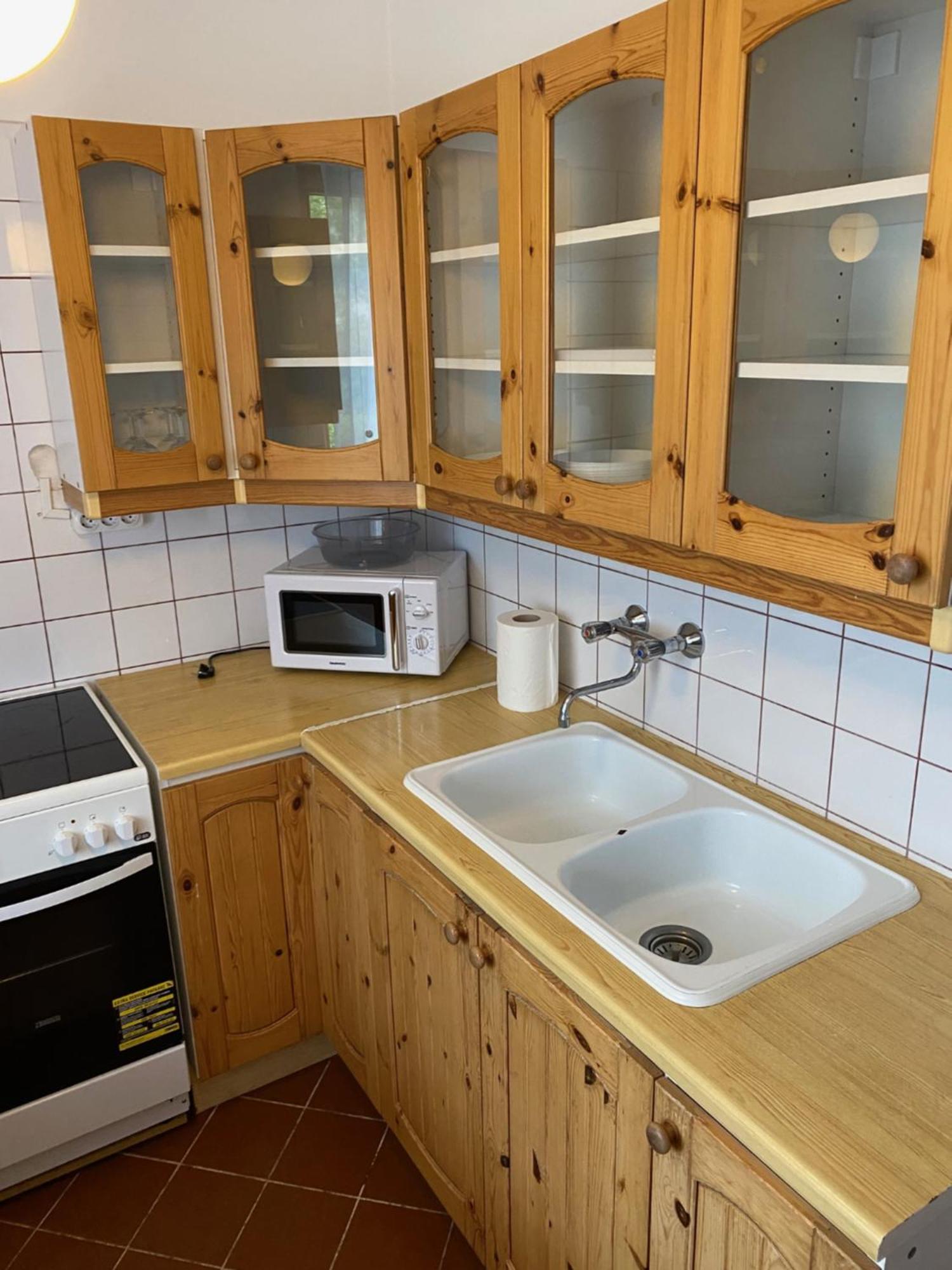 Global Apartmanhaz ボニャルツバシュ エクステリア 写真